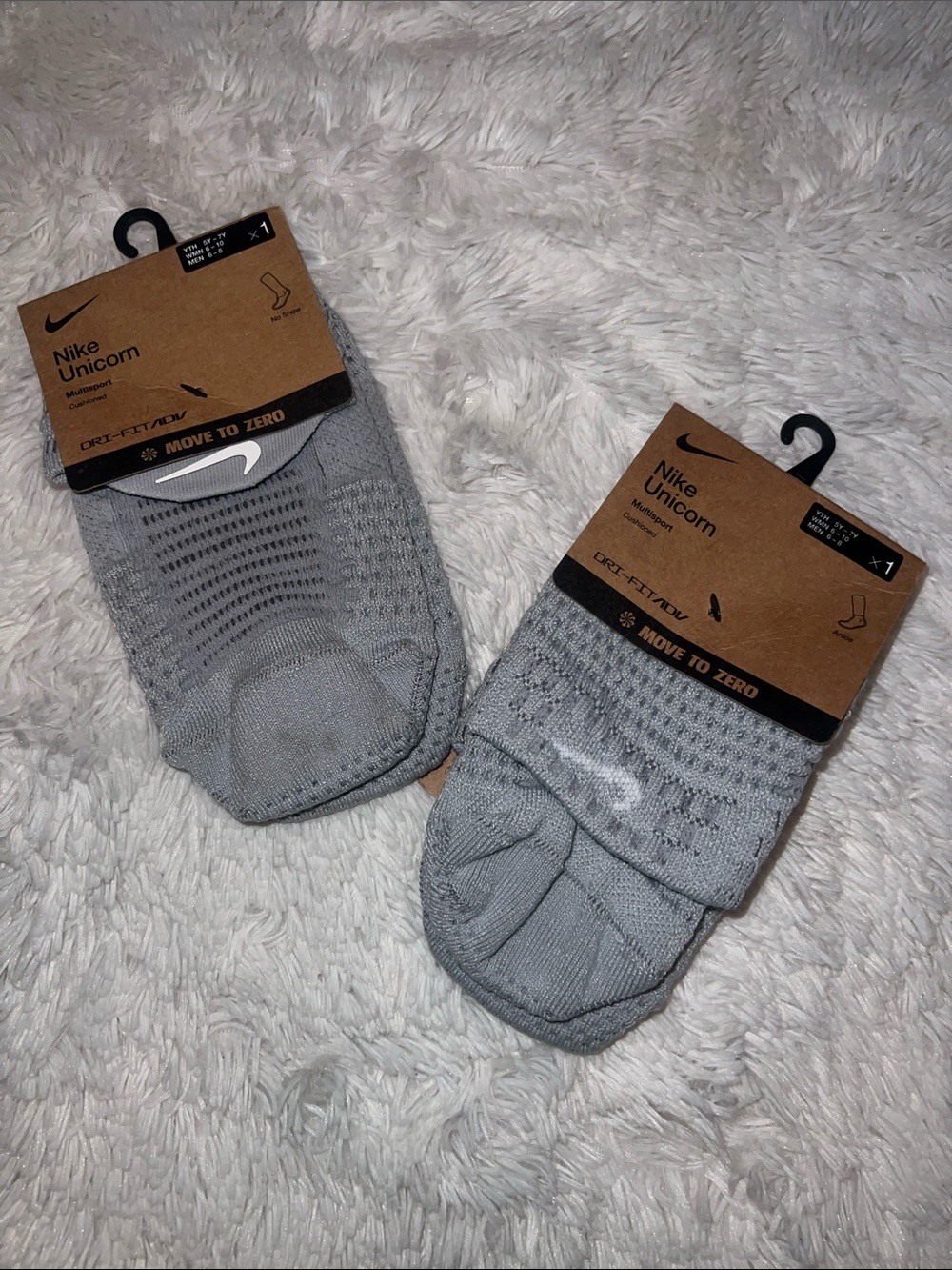 NIKE UNICORN MULTI-SPORT ABOVE ANKLE